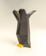 Papercraft de pingouin qui dab en 3D