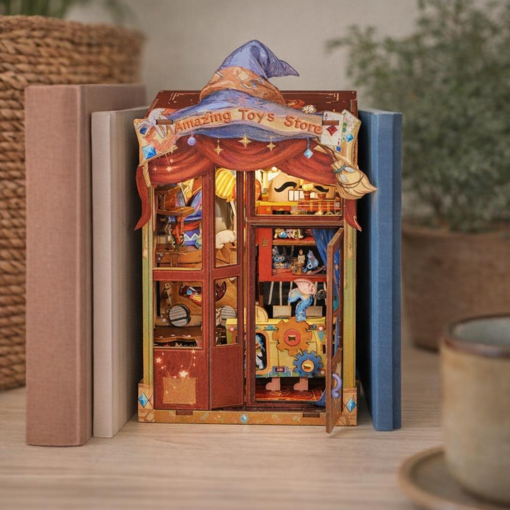 Book Nook - Le Magasin de Jouets Merveilleux (Type 1)