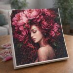 Broderie Diamant - Femme aux cheveux de pivoines