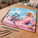 Diva dans une Voiture Rétro Rose - Toile roulée