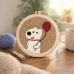 Punch Needle Chien blanc et ballon