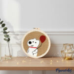 Punch Needle Chien blanc et ballon